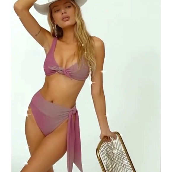 Beach Riot | Bikini Set. - Picture 8 of 16